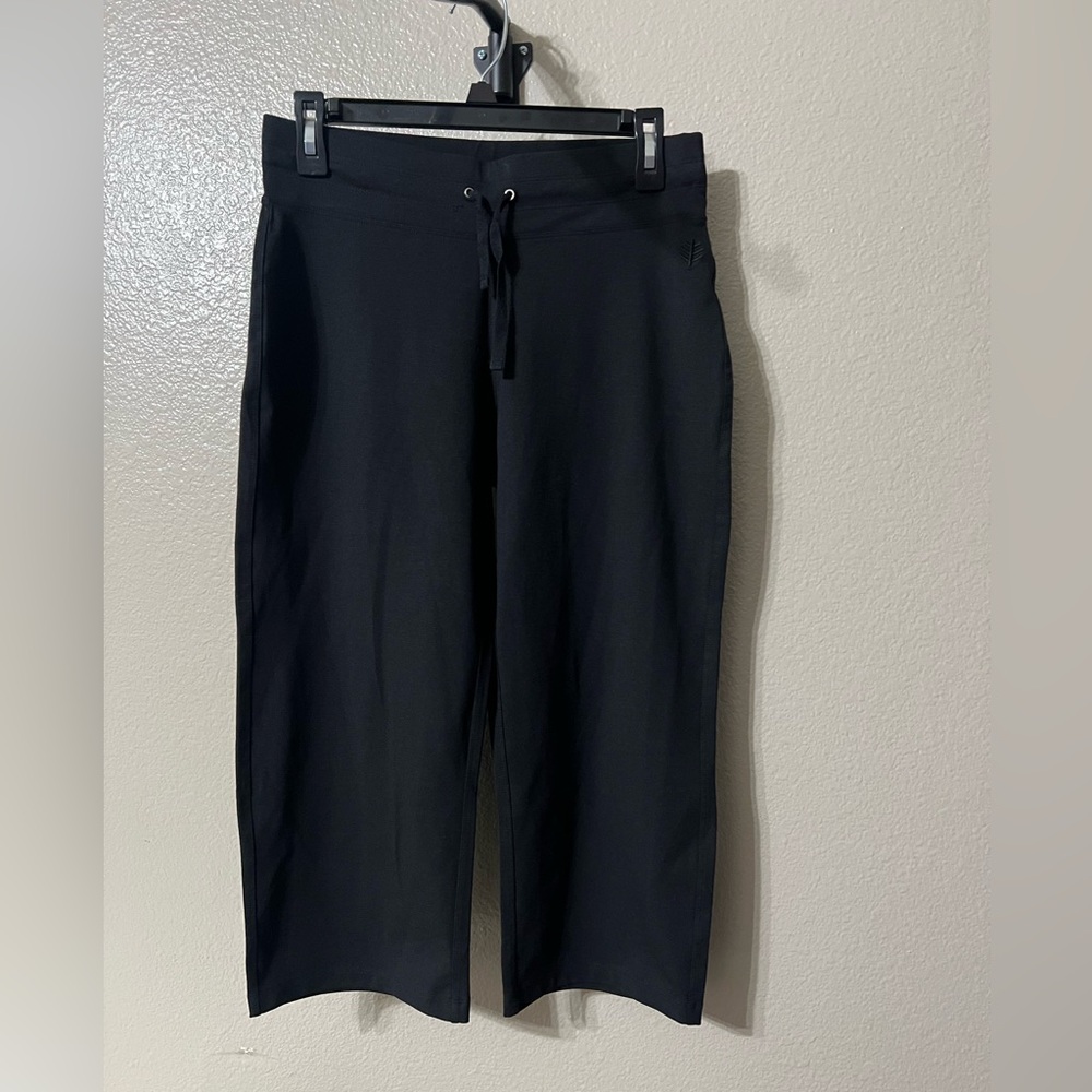 Coolibar Black wide leg beach capris UPF 50+ Sun Protection. Sz-Small. Excellent